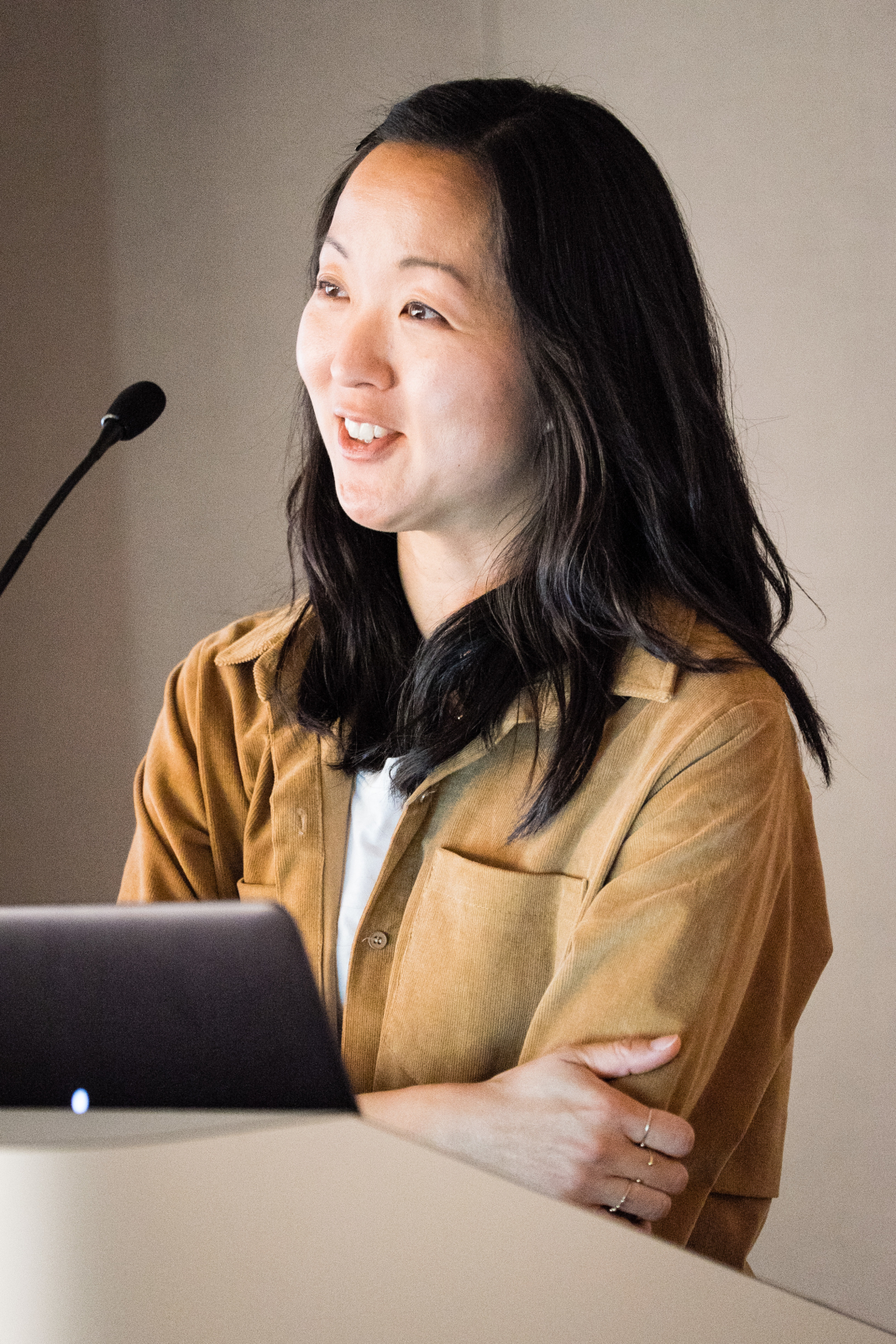 Image of Dana Cho delivering her lecture “Humanizing Technology”