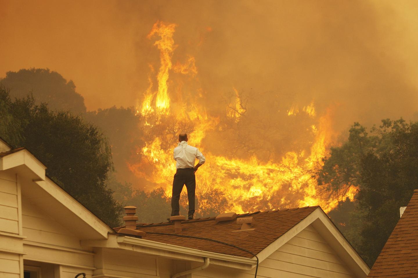 Wildfire in Camarillo, California