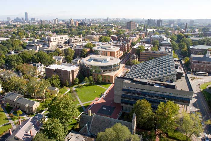 An aerial view of Gund Hall and surrounding buildlings.