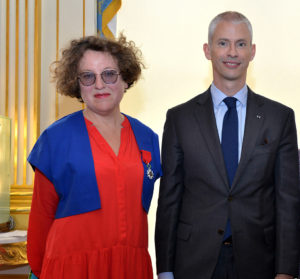 Catherine Mosbach alongside Franck Riester, France's Minister of Culture. Photo credit: Didier Plowy